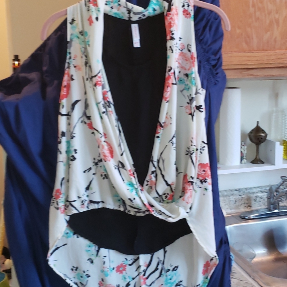 Blouse nwot